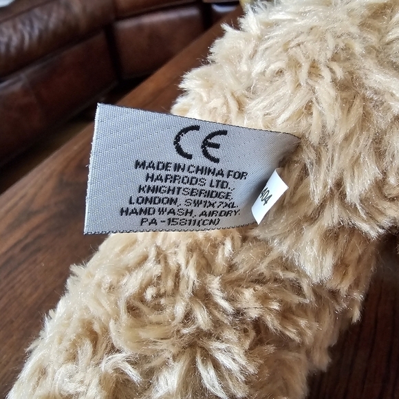 Harrods Jasper 2014 Bear with Red Quilted and Plaid Jacket, Stuffy, Plushie - Picture 8 of 9